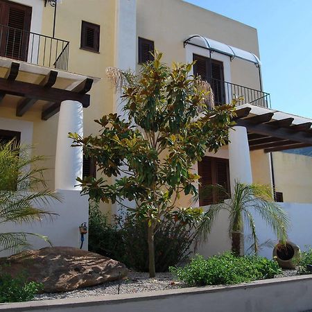 Villa Saraceno Lipari  Buitenkant foto